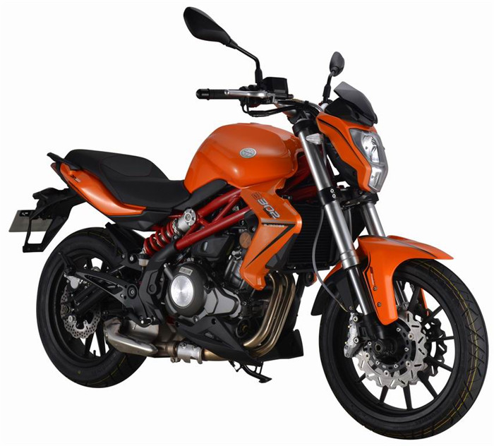 贝纳利benelli 蓝宝龙 bj300gs